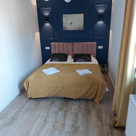Miodowy Apartament Złotów Eksteriør bilde