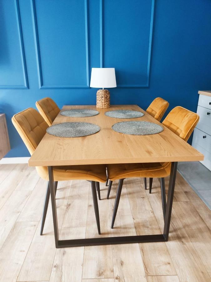 Miodowy Apartament Złotów Eksteriør bilde
